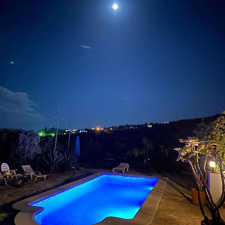 Вилла La Rustica En Vinuela, Piscina Privada Экстерьер фото
